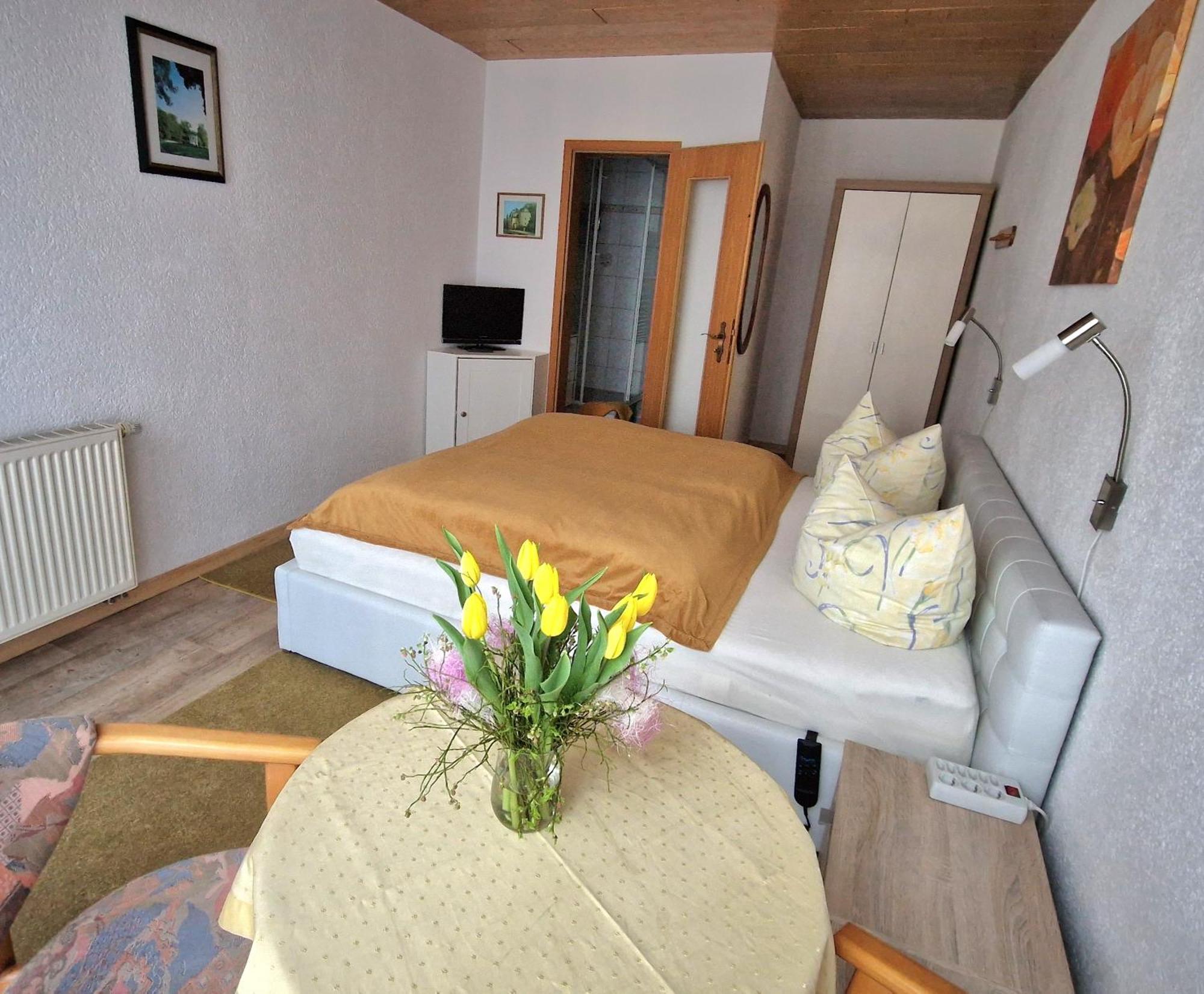 Pension Am Kirschberg Веймар Экстерьер фото