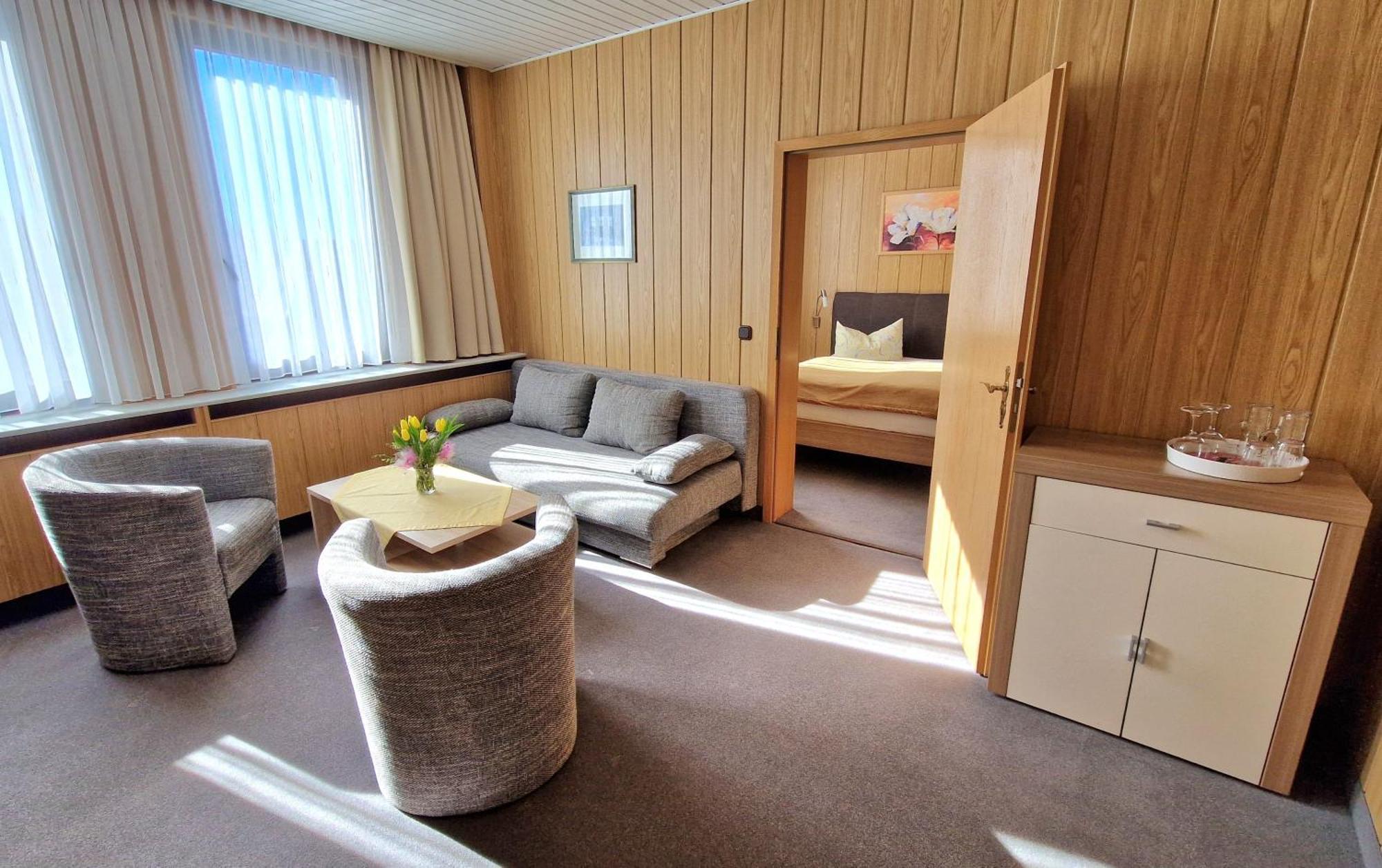 Pension Am Kirschberg Веймар Экстерьер фото