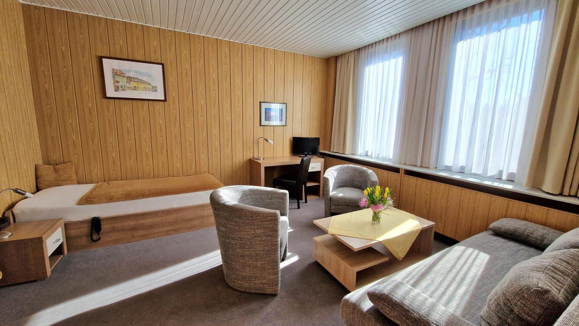Pension Am Kirschberg Веймар Экстерьер фото